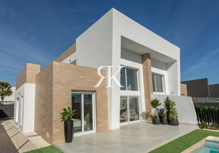Halfvrijstaande villa - Nieuwbouw in constructie - Algorfa - La Finca Golf