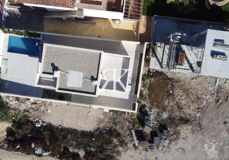Nieuwbouw in constructie - Vrijstaande villa - Daya Nueva