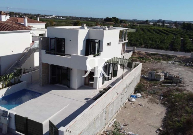 Nouvelle construction - Villa Individuelle - Daya Nueva