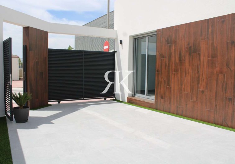 Obra Nueva en construcción - Villa independiente - San Fulgencio